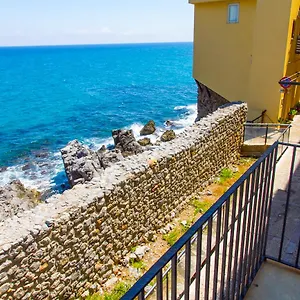 Sailor's Cefalù