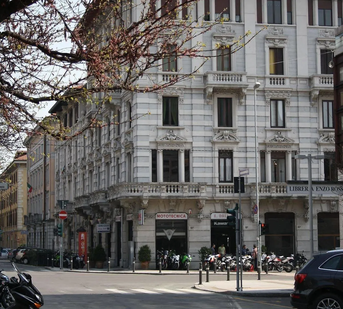 ** Guest house Stop & Sleep Bergamo Italy